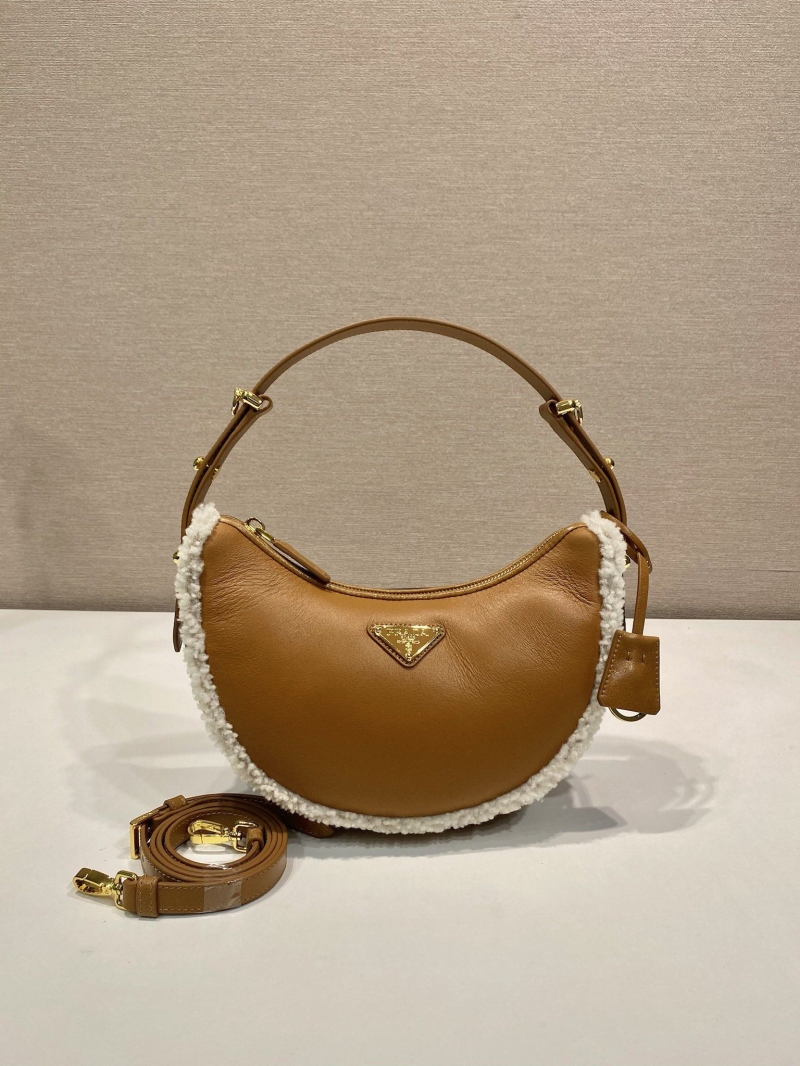 Pra*a hobo bags